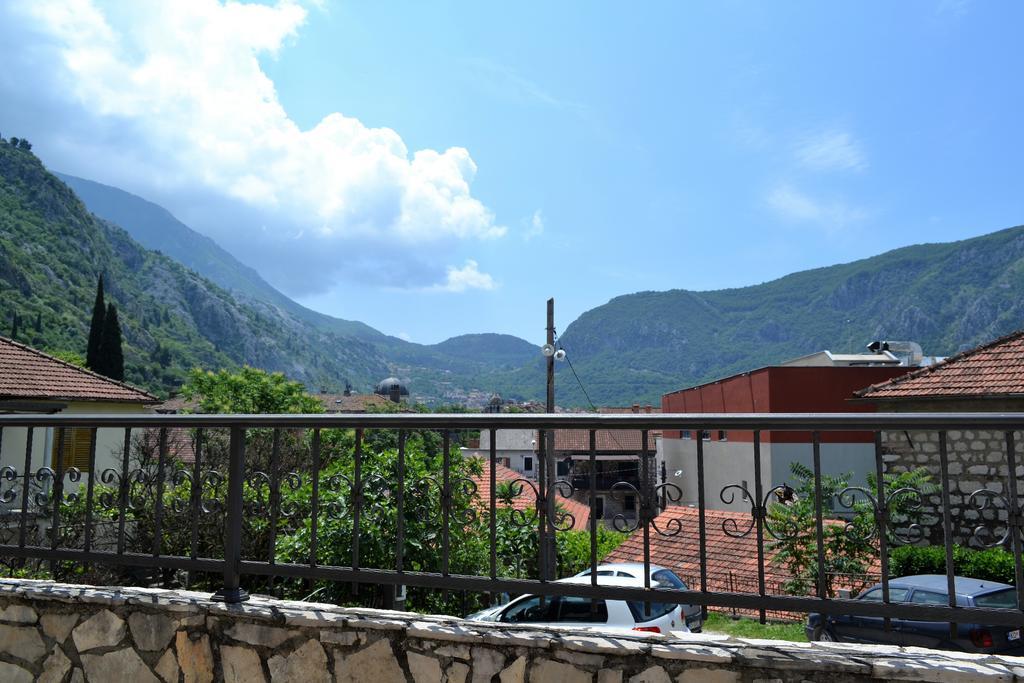 Apartments Villa Marta - Begovic Kotor Exterior photo